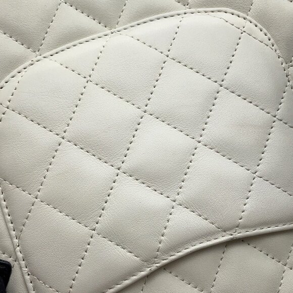 CHANEL Black Logo Shoulder Bag - Picture 7 of 16